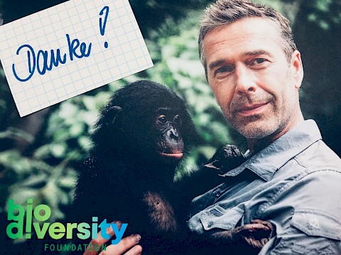 Bonobo Waise, Dirk Steffens / copyright ZDF / Oliver Roetz